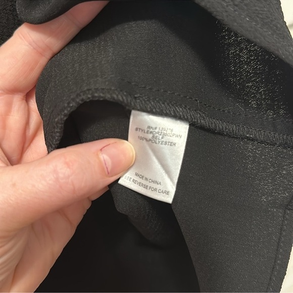 DR2 Daniel Rainn Texture Puff Sleeve Split-Back Blouse Black Size 2X - Picture 3 of 7